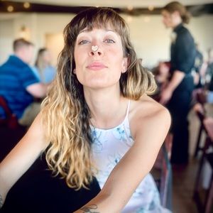 Howdy y'all! I'm Layla : )